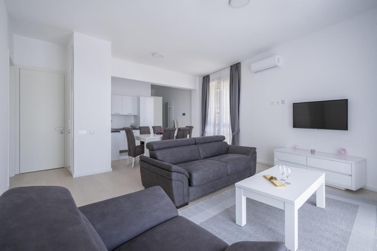 Montesun Apartments Becici Boreti Exterior photo