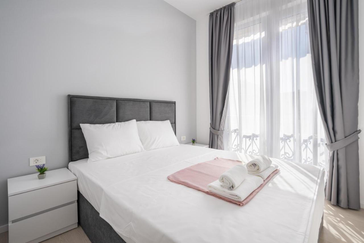 Montesun Apartments Becici Boreti Exterior photo