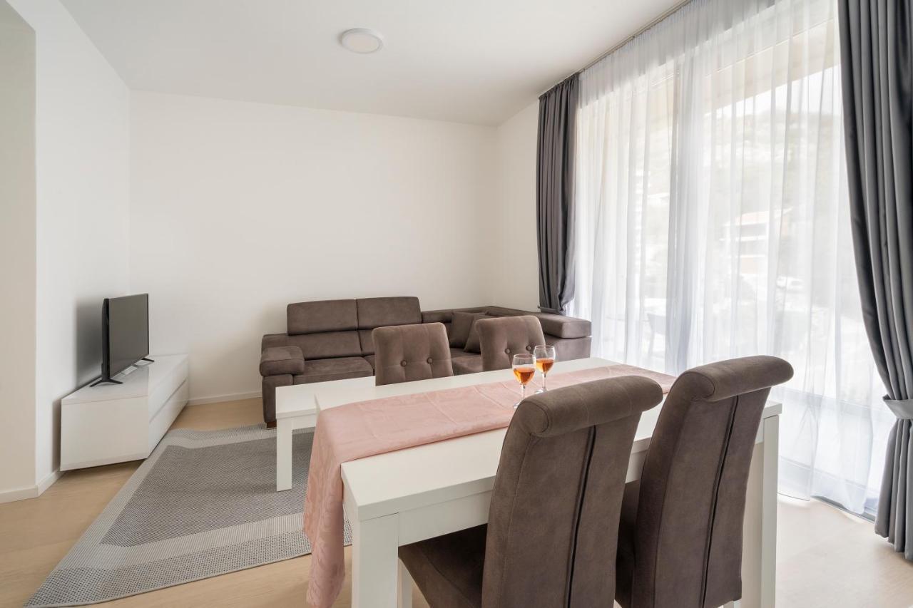 Montesun Apartments Becici Boreti Exterior photo