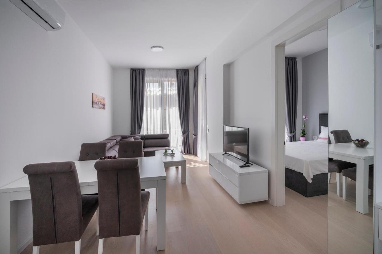 Montesun Apartments Becici Boreti Exterior photo