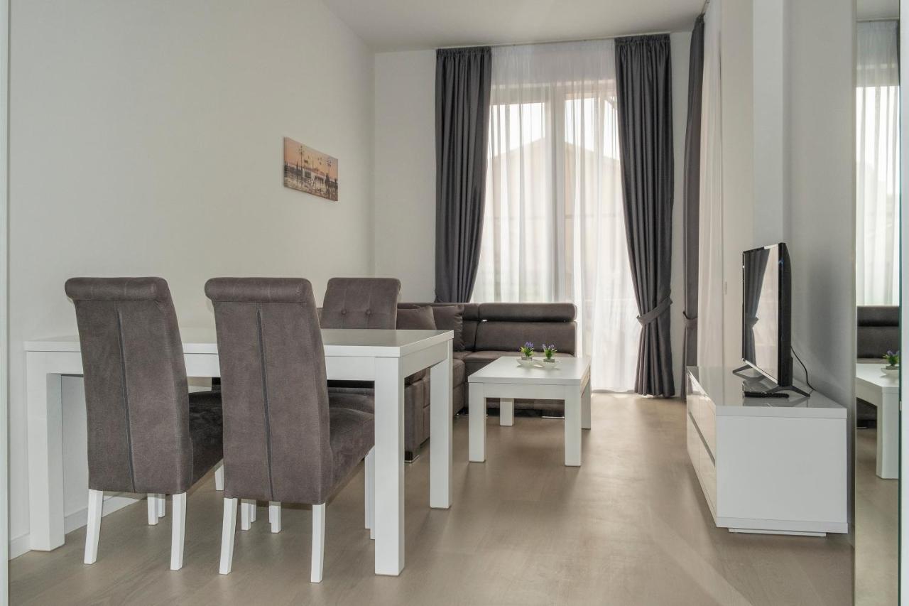 Montesun Apartments Becici Boreti Exterior photo