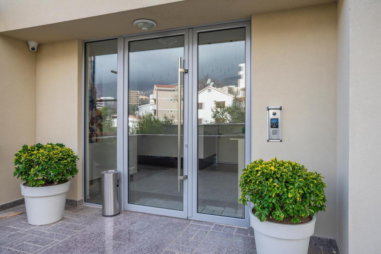 Montesun Apartments Becici Boreti Exterior photo